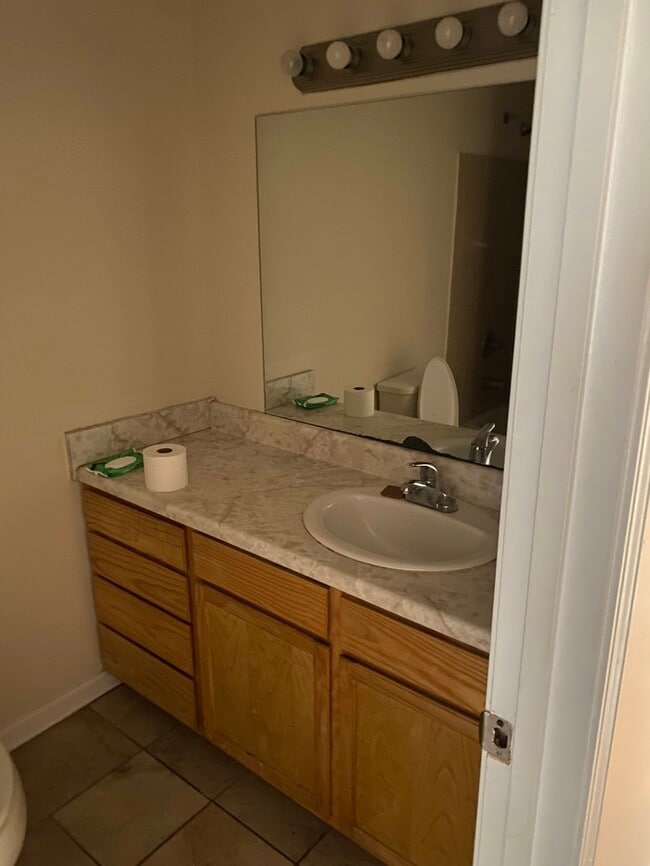 Building Photo - Beautiful 3/1 House in Waveland, MS
