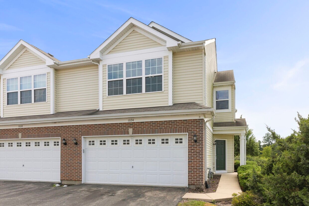 Primary Photo - 1034 Turin Dr
