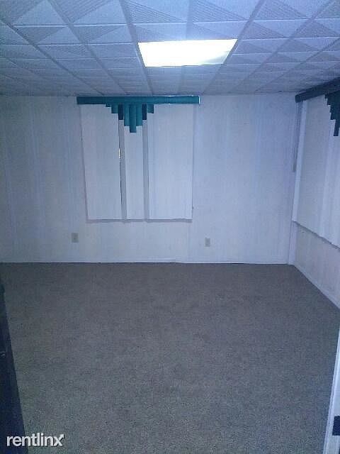 Foto del edificio - 4 br, 1.5 bath House - 19330 Littlefield St