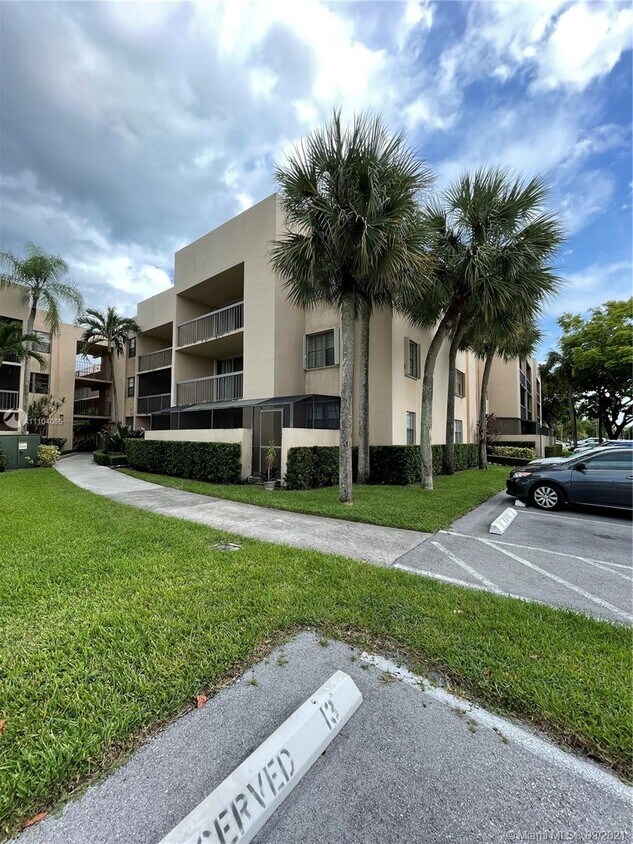 Primary Photo - 10425 SW 112th Ave