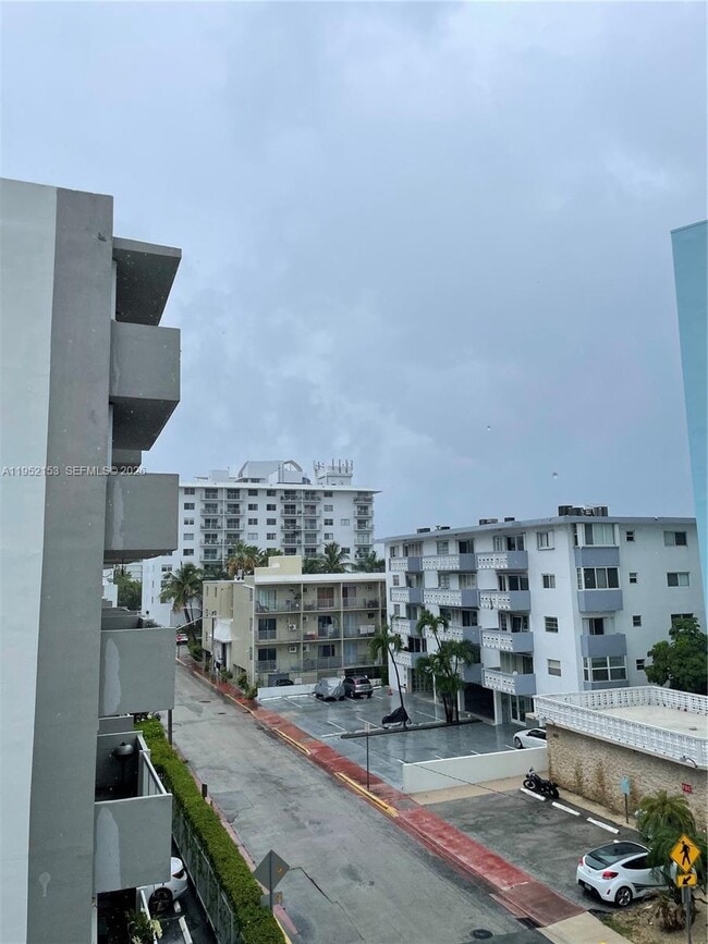 Foto del edificio - 1674 Bay Rd