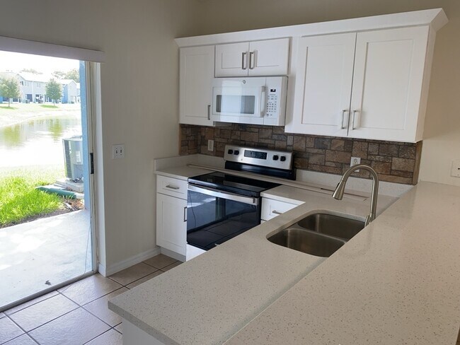 Photo - 303 Wilton Cir Townhome