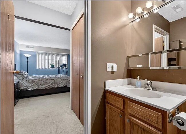 Foto del edificio - 10373 Glenway Dr