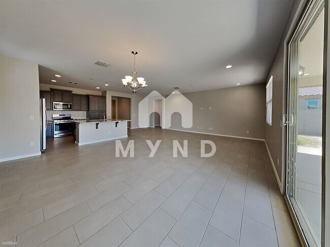 Building Photo - 3 br, 2 bath House - 40795 w Haley drive