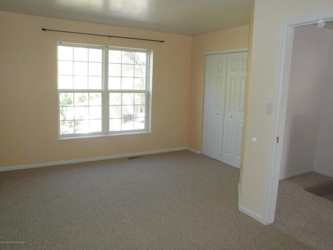 Building Photo - 2502 Rail Ave