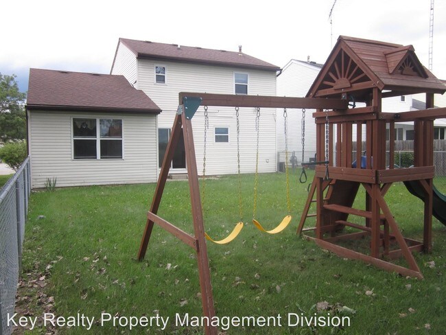 Building Photo - 3651 Willow Run Dr