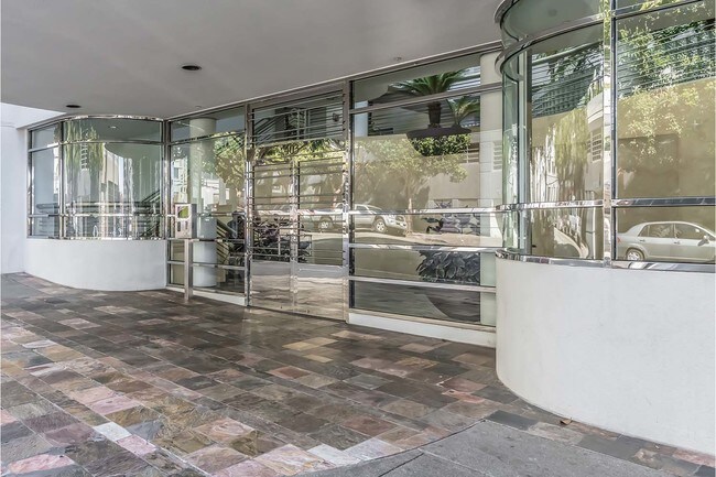 Foto del edificio - Rare Bridge and Water View Condo