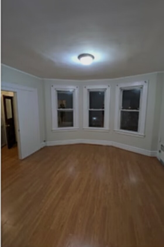 Foto del edificio - 211 Myrtle Ave