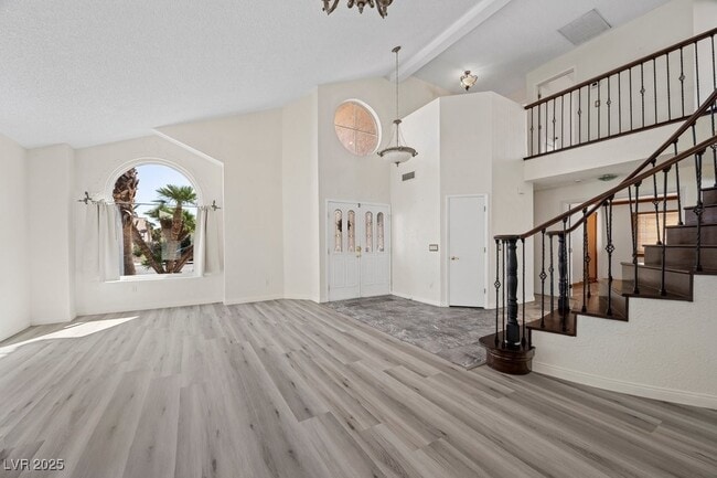 Foto del edificio - 8420 Haven Brook Ct