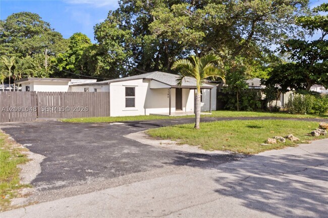 Foto del edificio - 1140 NW 3rd Ave