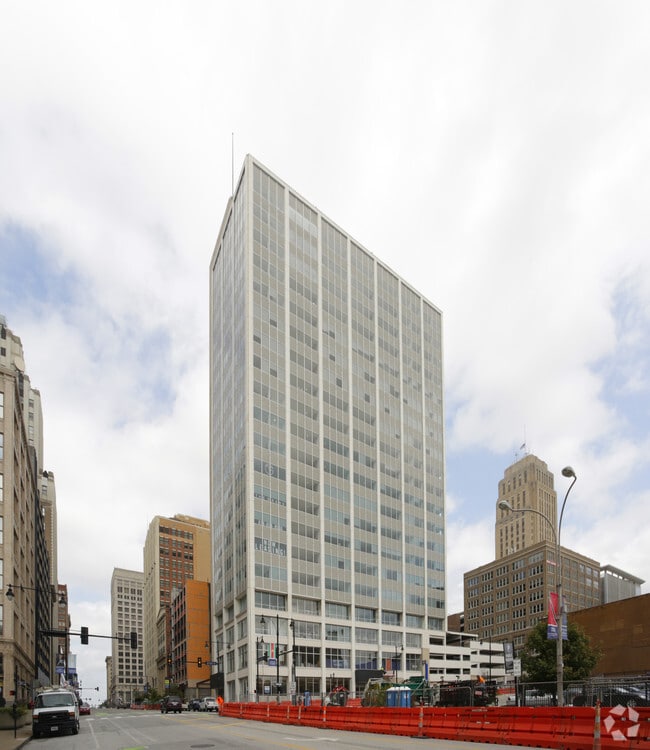 The Grand Apartments Kansas City, MO