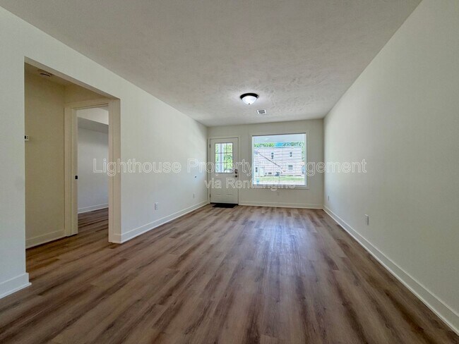Foto del edificio - 313 Orchard Ave