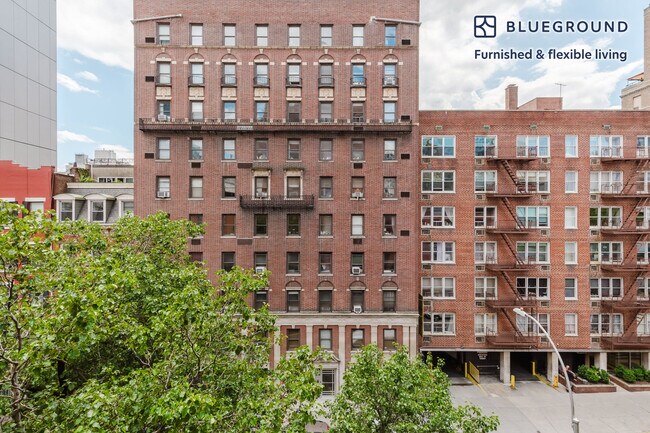 Foto del edificio - 309 W 30th St