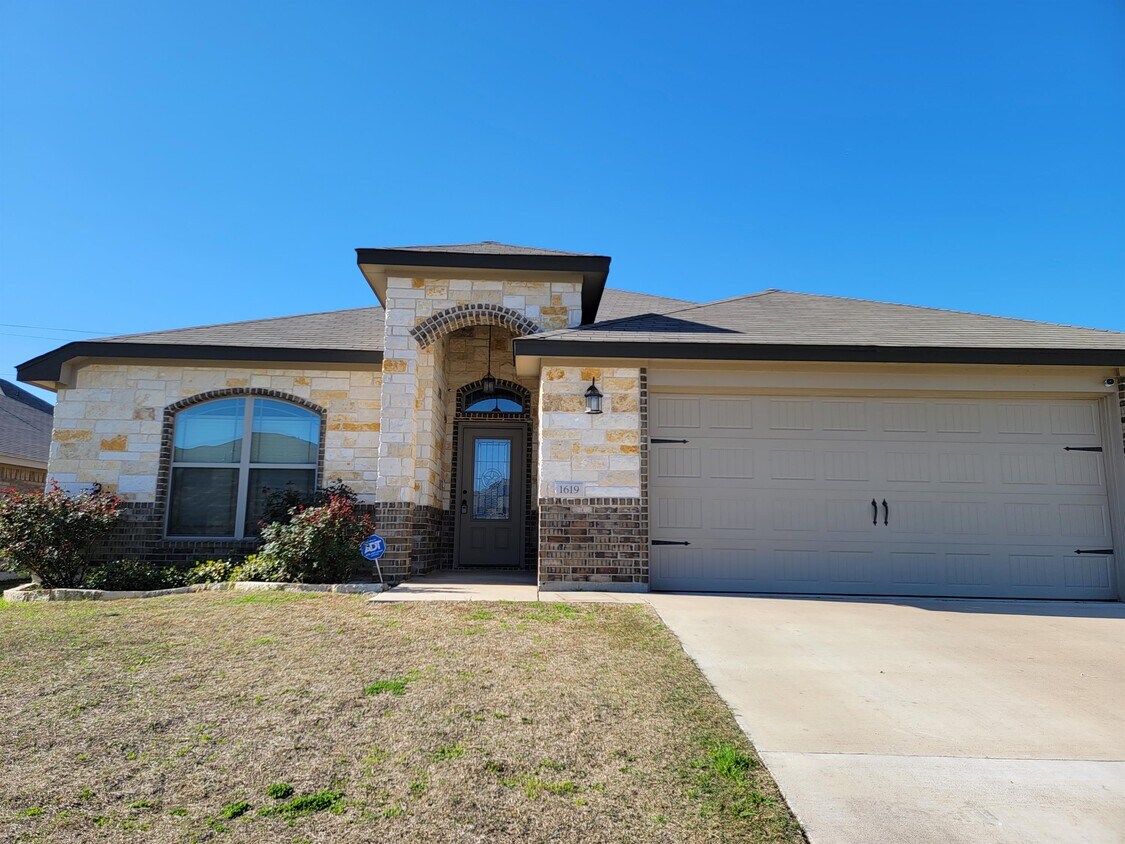 1619 Neff Dr, Copperas Cove, TX 76522 House Rental in Copperas Cove, TX