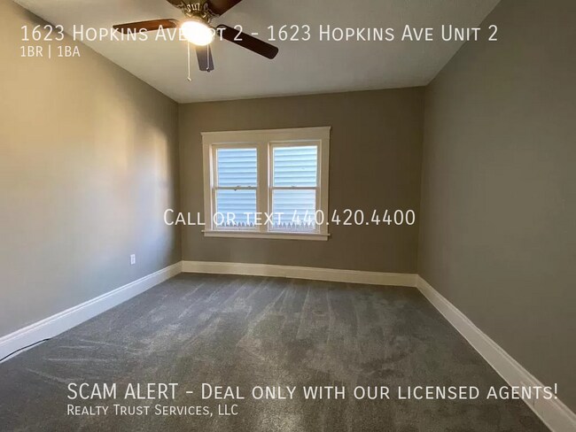 Building Photo - Cozy 1 Bedroom 1 bath ideal for first home...