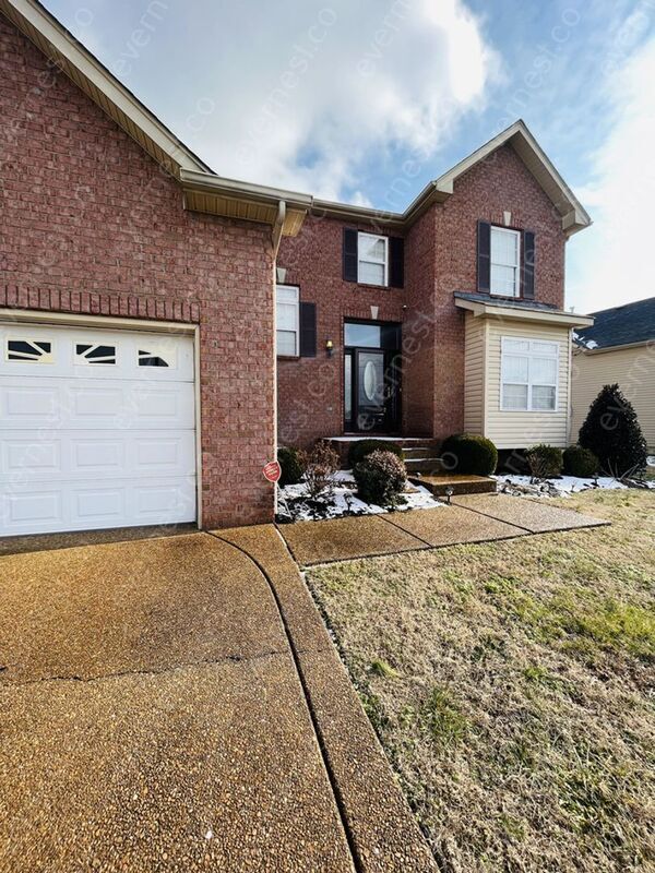 3420 Chateau Valley Ln, Nashville, TN 37207 House Rental in Nashville