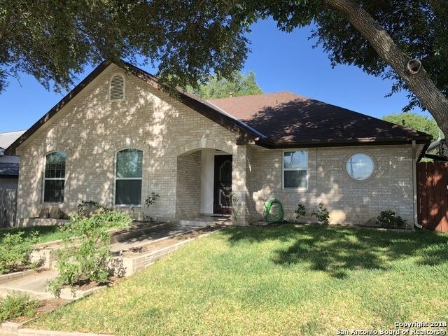 Primary Photo - 6235 Royal Ridge Dr