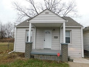 Building Photo - 4365 3rd St