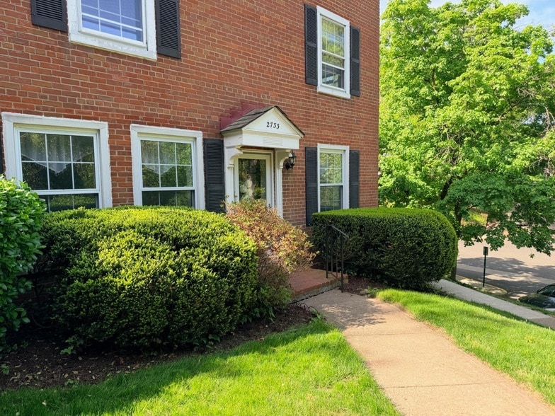 Photo - 2733 S Buchanan Street Unit 2263