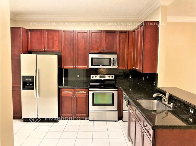 Building Photo - 5833 Eagle Cay Ln