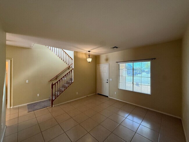 Foto del edificio - 4487 S Rock St