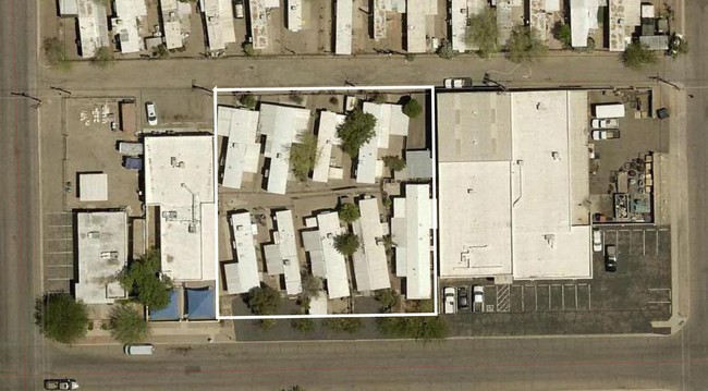 Aerial Photo - Agave Mobile Home Park