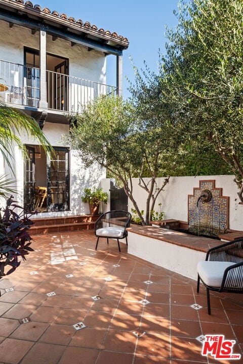 Foto del edificio - 6677 Maryland Dr