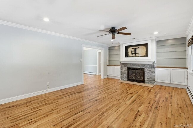 Building Photo - 19 Howell Pl