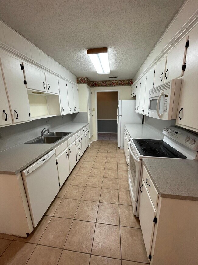 Building Photo - 5917 13th St