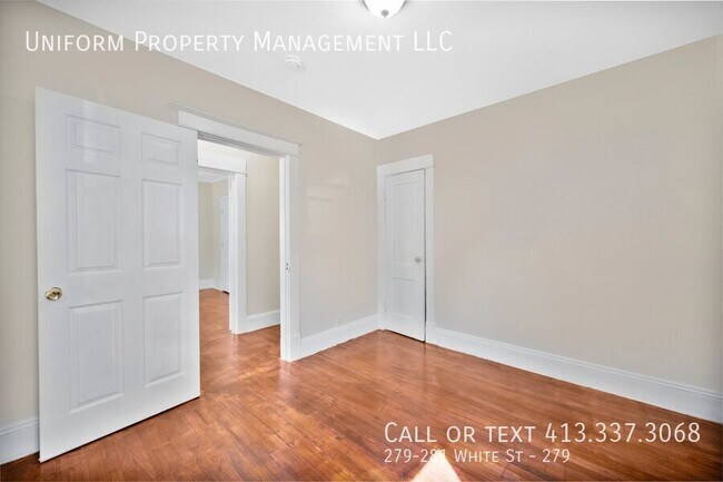 Foto del edificio - 279-281-281 White St