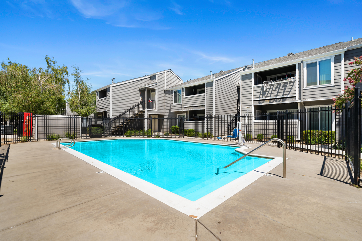Primary Photo - Southwind Court Apartments