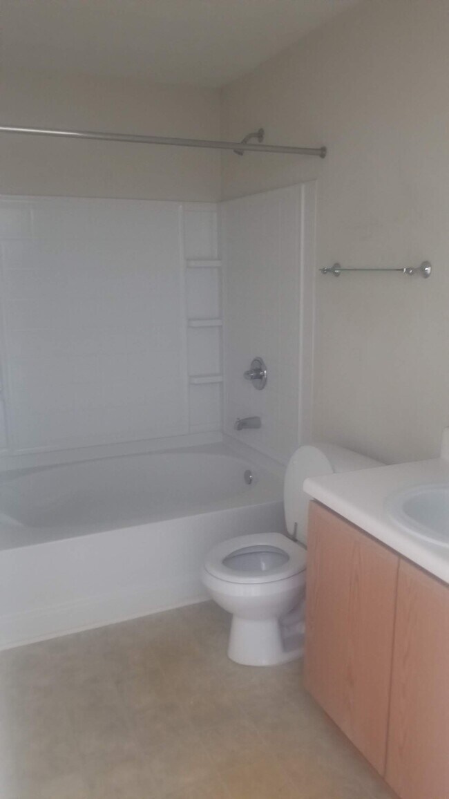 Foto del edificio - 5202 Fairington Ridge Cir