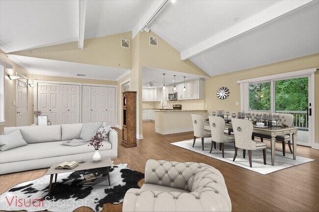 Living and Dining Area - 14 Myrtle St