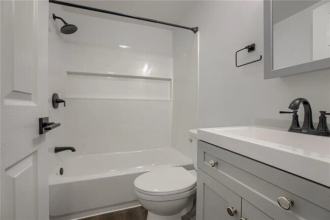 Bathroom - 207 E Cedar St