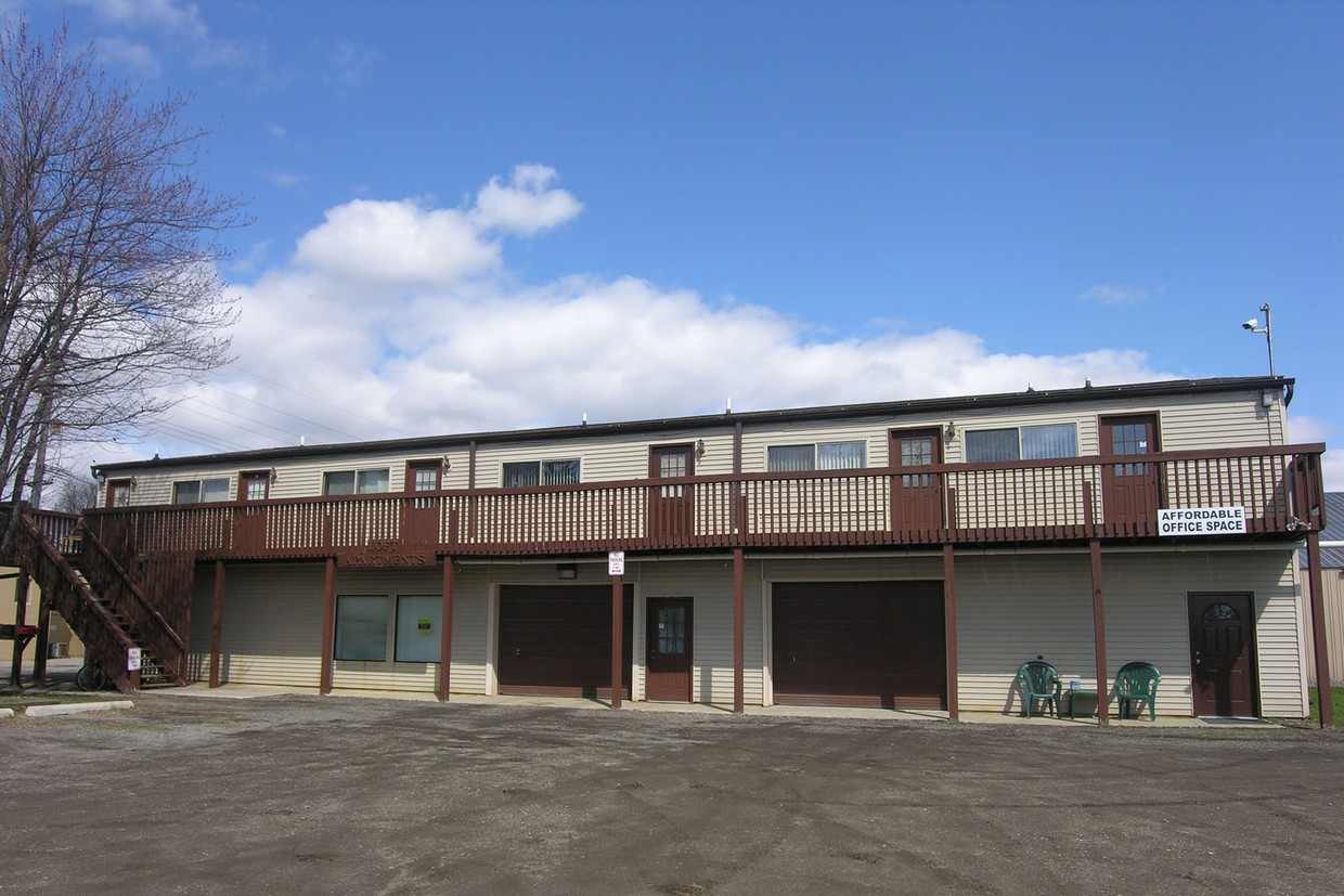 Primary Photo - 36022-36024 Division Rd