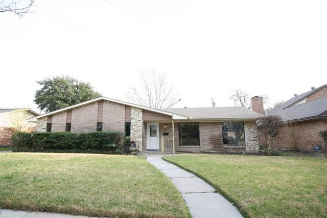 Building Photo - 1222 Weathered St