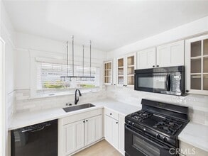 Building Photo - 3629 33rd St