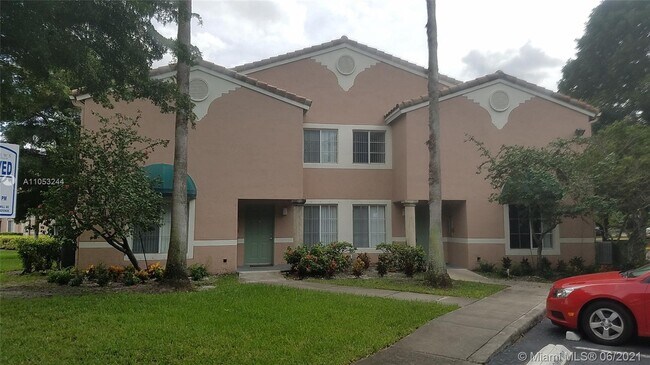 Foto del edificio - 12154 St Andrews Pl