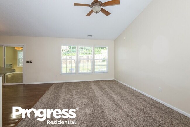 Building Photo - 8609 Branscomb Dr