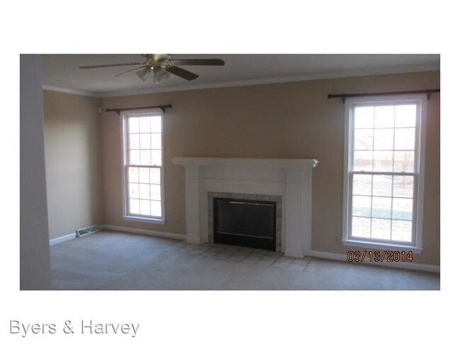 Building Photo - 1111 Thornberry Dr