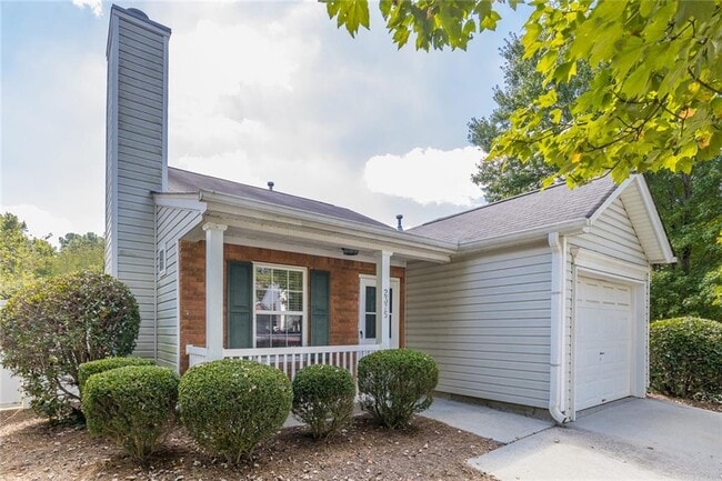 Building Photo - 2375 Lexington Ln