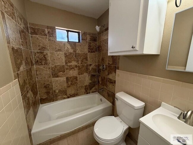 Foto del edificio - 513 E Monroe Ave