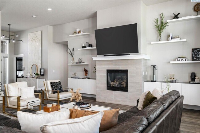 Foto del edificio - For sale as well MLS #285561