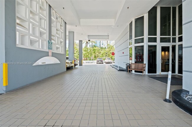 Building Photo - 9341 Collins Ave