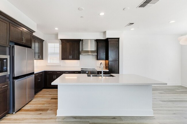 Building Photo - 2787 Bella Cir