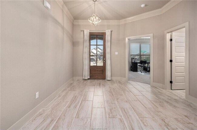 Building Photo - 4026 Eskew Dr