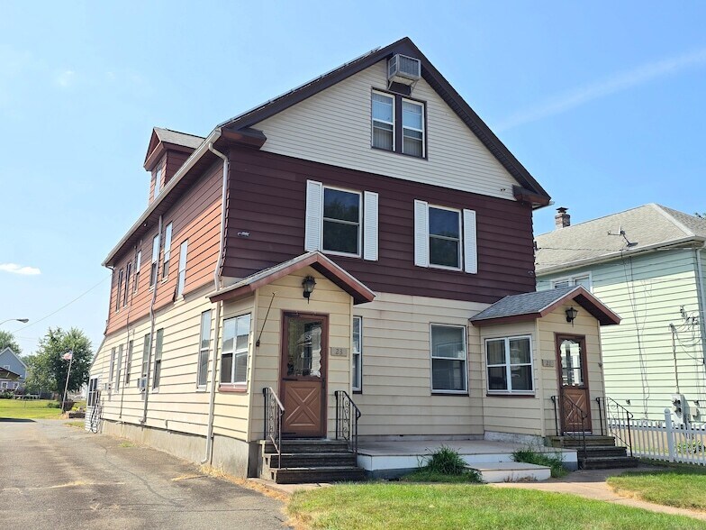 Foto principal - 21 Oakwood St