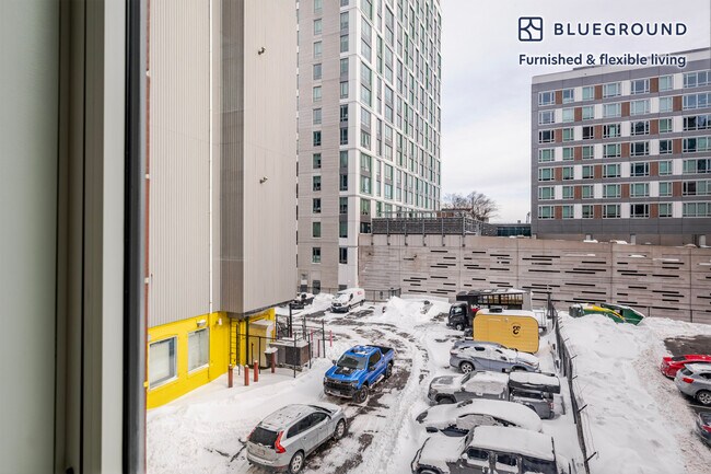 Foto del edificio - 390 Harrison Ave