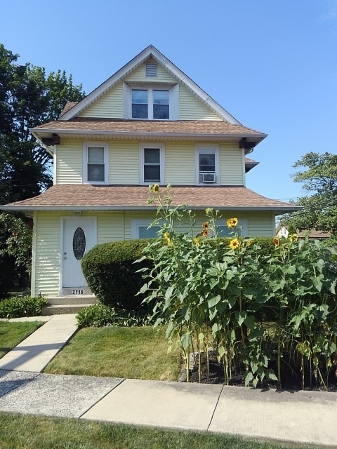 Front of house - 2116 Old Welsh Road