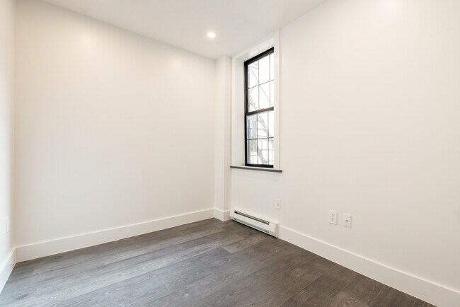Building Photo - 65 Seaman Ave